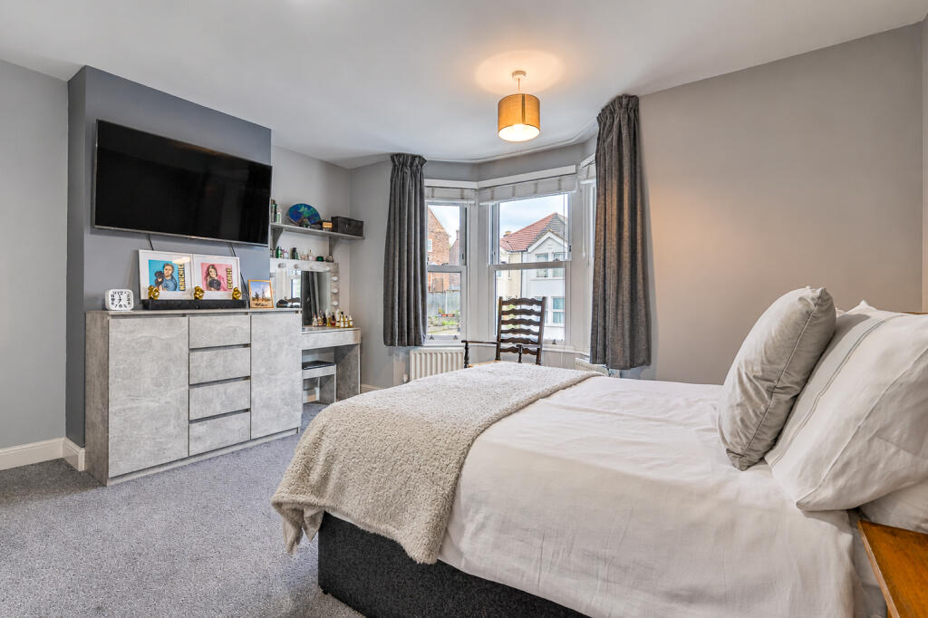 House in Hemel Hempstead, High Wycombe Community Board - More