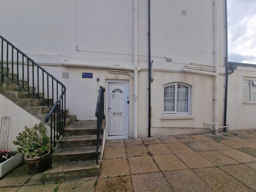 Apartment in Canterbury - More