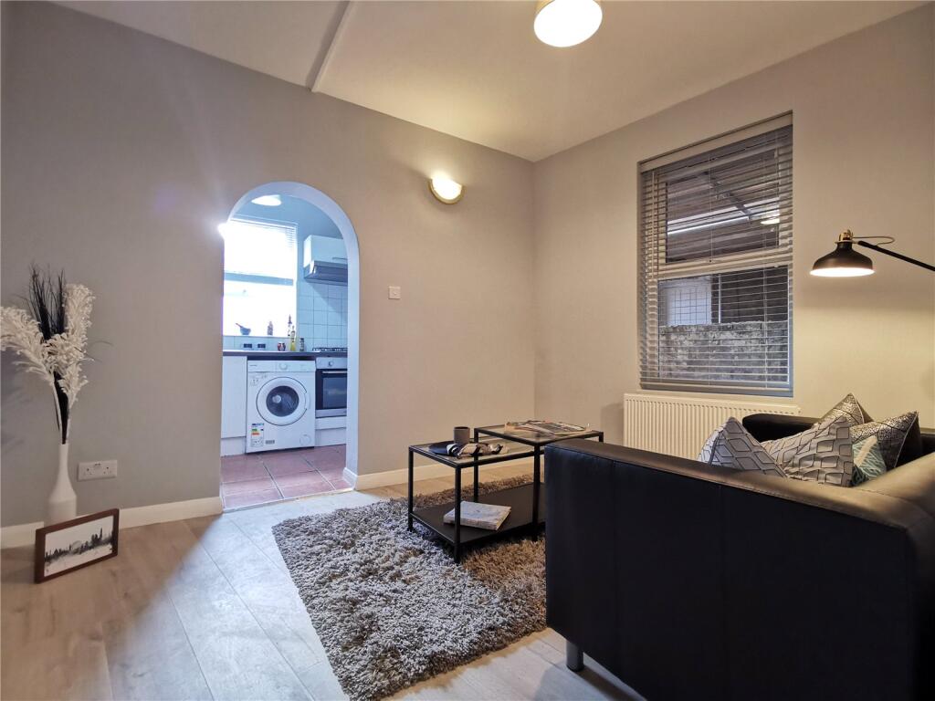 Main image of property: High Road, Willesden, NW10