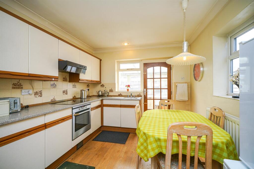Additional image 3 of Foxcroft, St. Albans