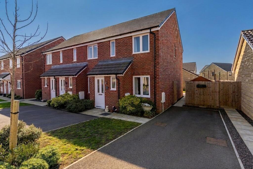 Main image of property: Sillars Green, Malmesbury, SN16