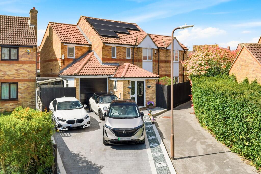 Main image of property: Hamilton Lane, Bletchley, MK3
