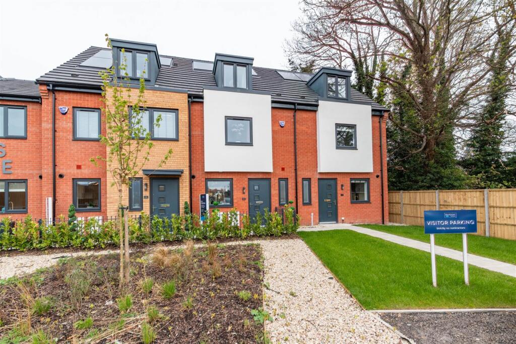 Main image of property: Vick Close, Stonehouse, Stroud