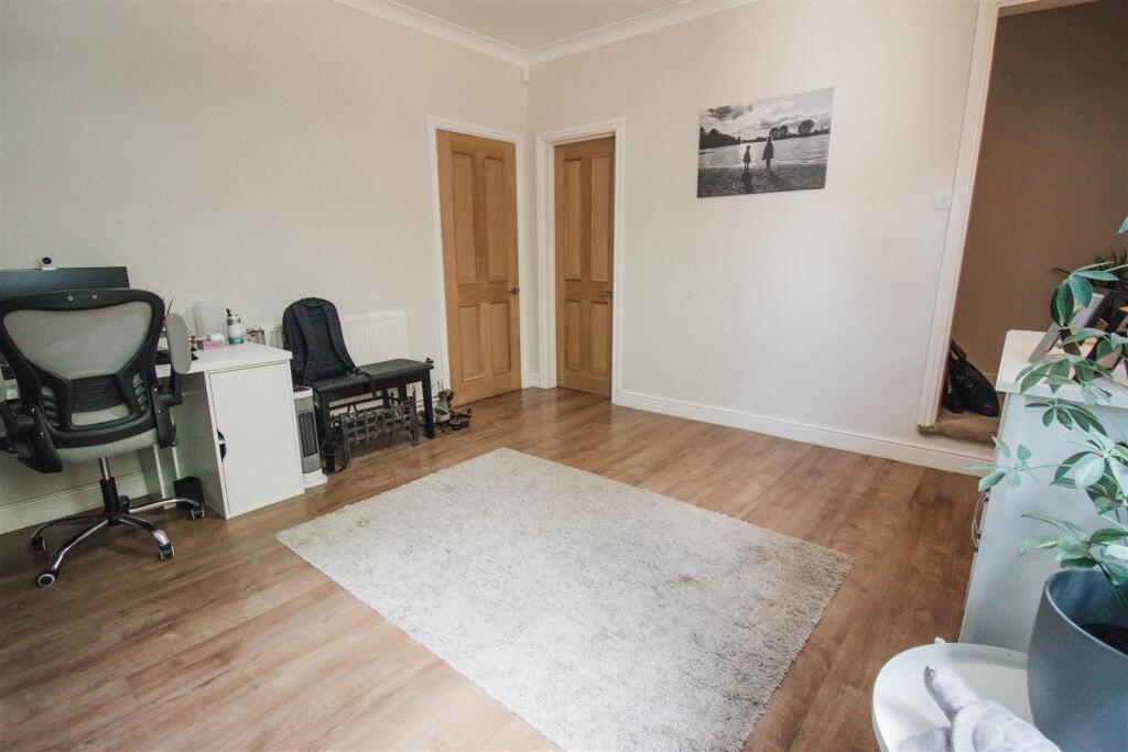 House in Derby - View 5