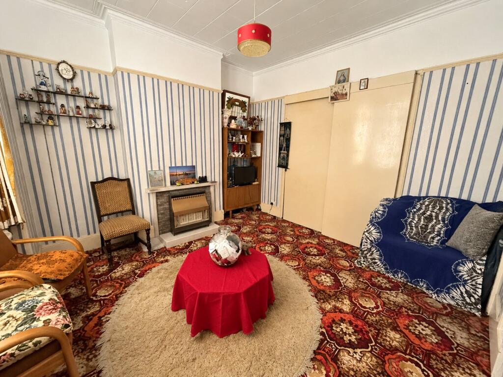 House in London - View 4