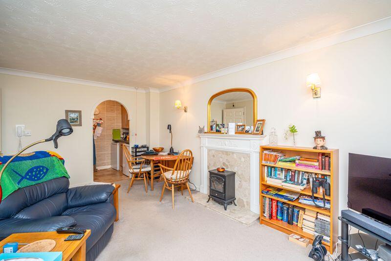 Beechwood Court, Corfton Drive, Tettenhall photo 3
