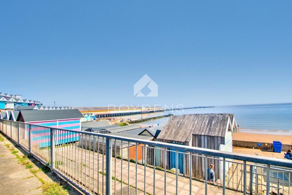 Southcliff, Walton on the Naze photo 4