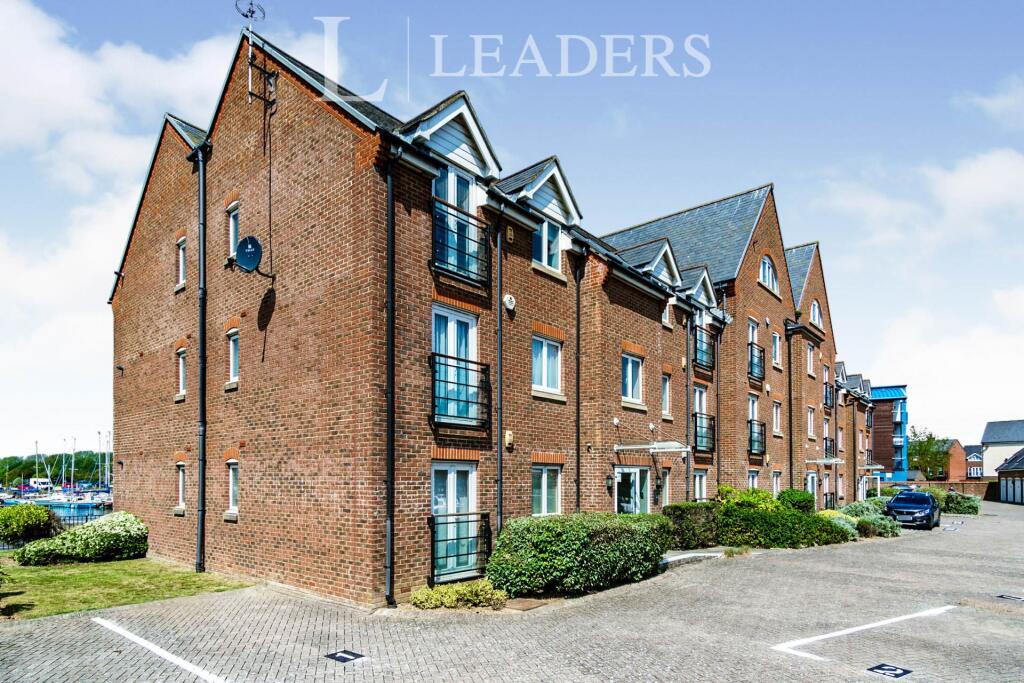 Main image of property: Pier Road, Littlehampton, BN17