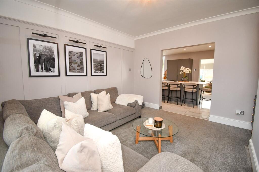 House in Ellesmere Port, Rossmore Estate - View 3