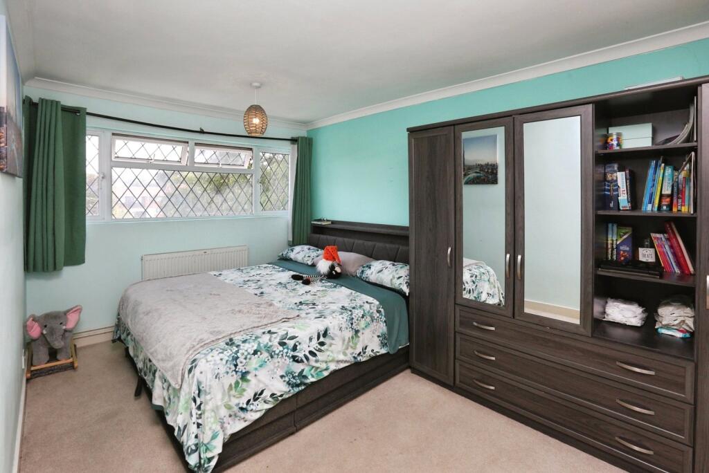 House in Portsmouth - View 5