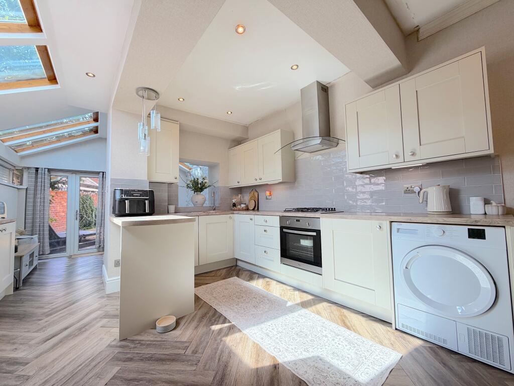 House in Wolverhampton - View 4