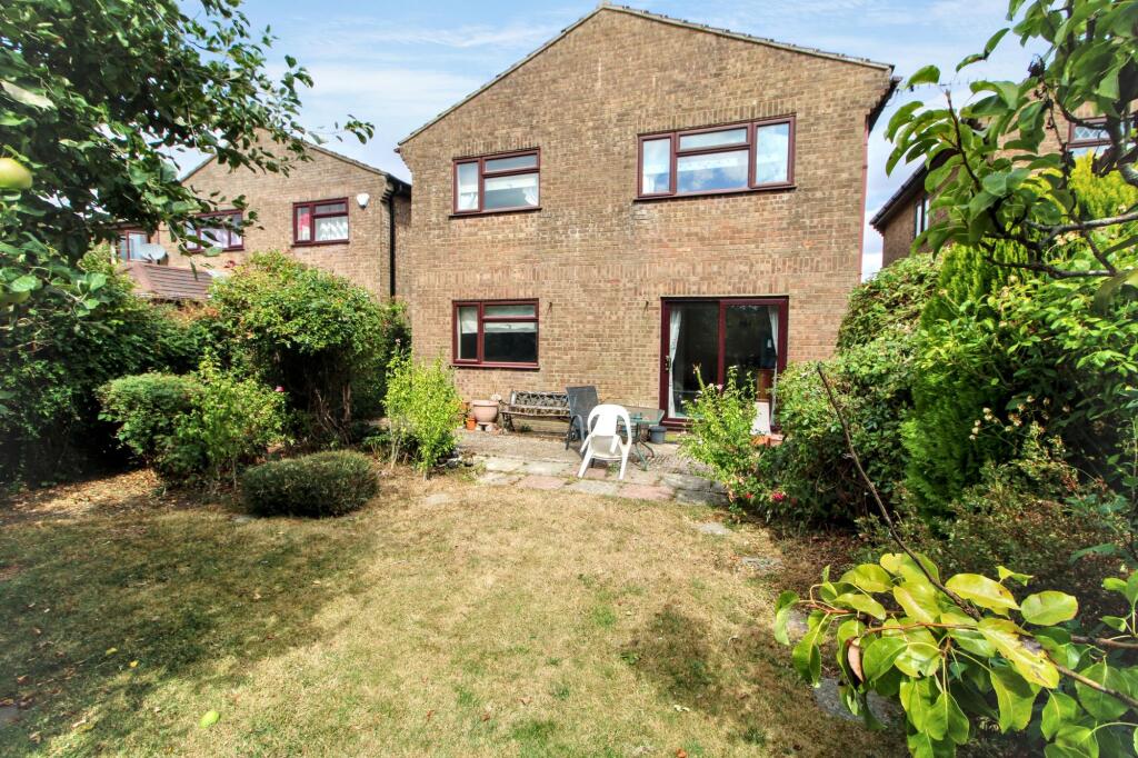 House in Hemel Hempstead, Hazlemere - View 4