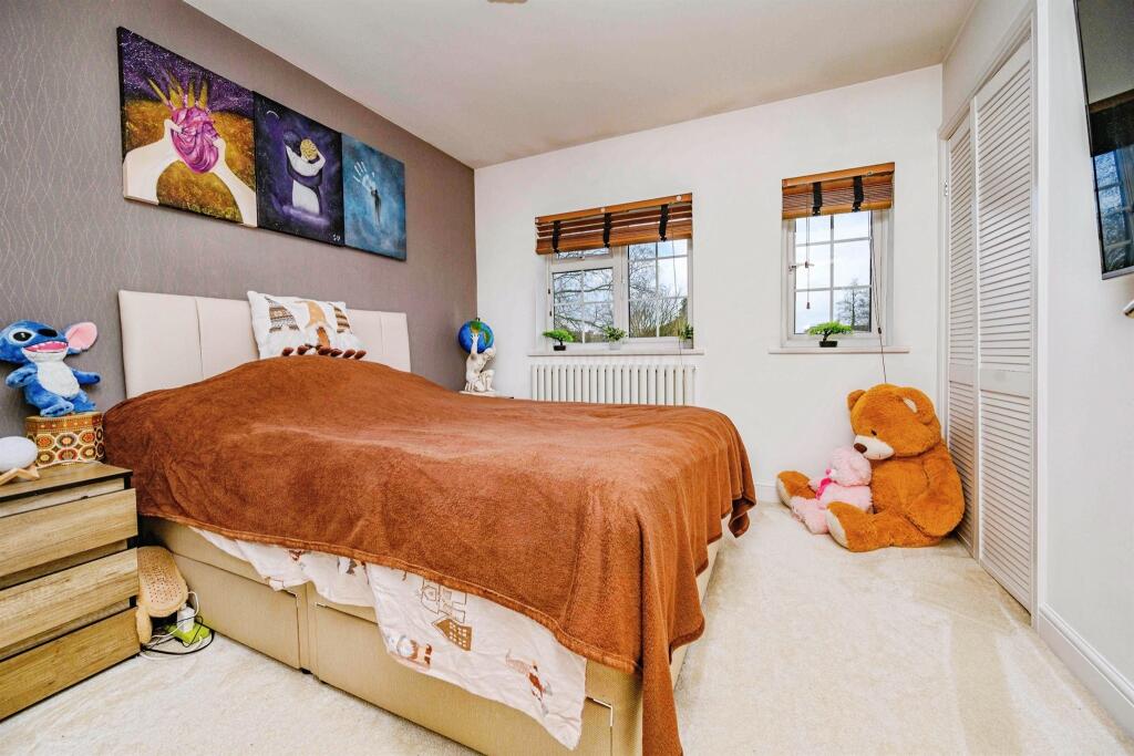 Additional image 6 of Runcie Close, St. Albans