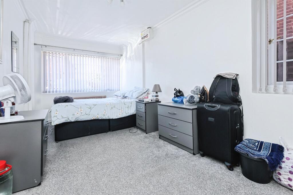 Burdons Close, Birmingham photo 2