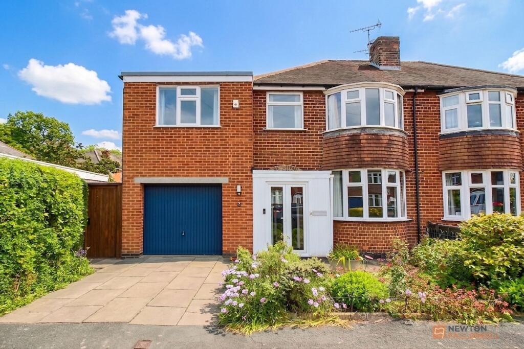 Main image of property: Fairbourne Road, Leicester, LE3