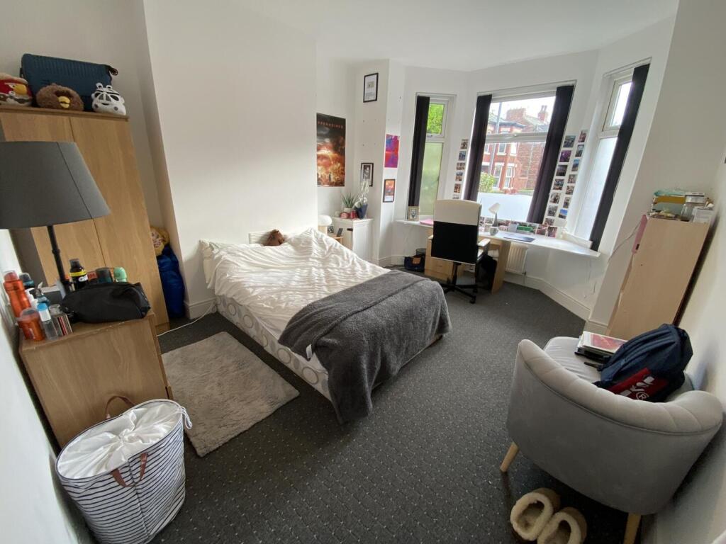 Main image of property: Langdale Road, Victoria Park, £125pppw