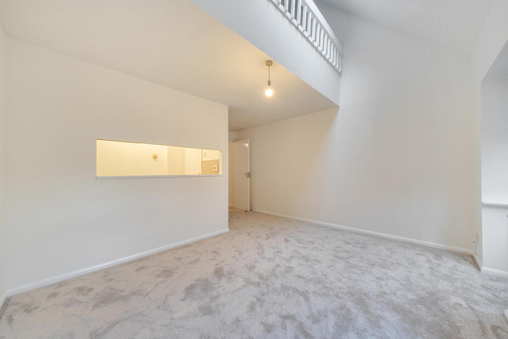 Apartment in London, Denmark Hill, Camberwell - View 2