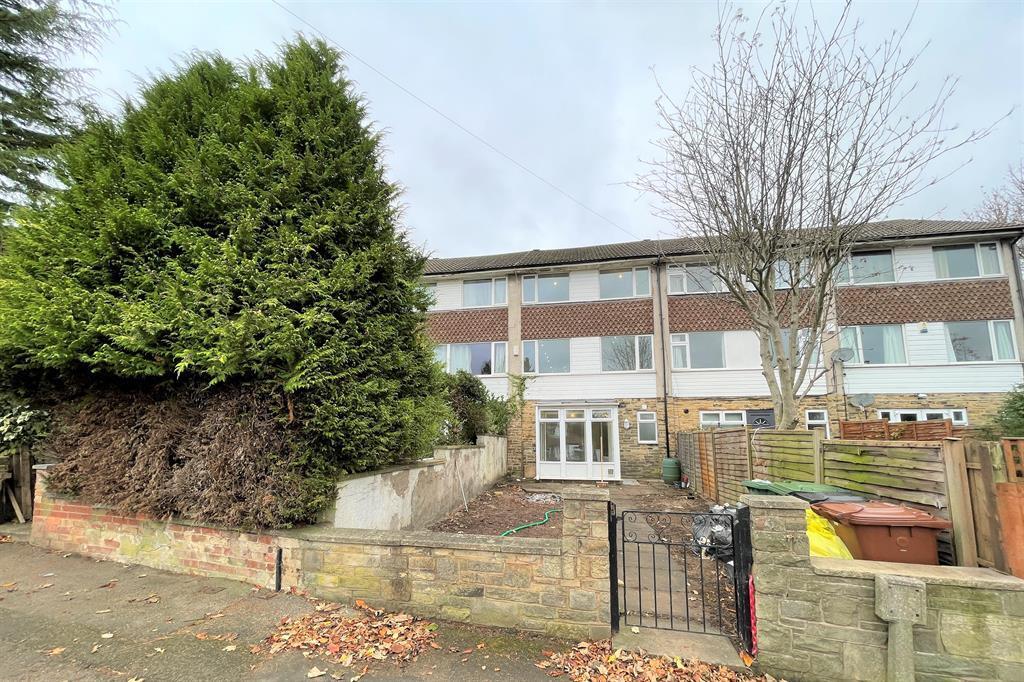 Main image of property: West Park Road, Roundhay, Leeds