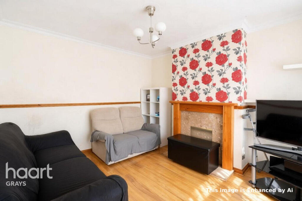 House in Romford - View 3