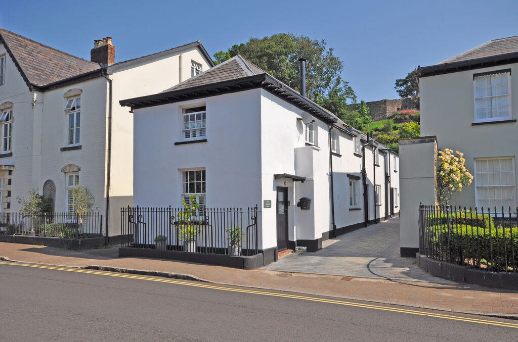 Main image of property: Porthycarne Street, Usk