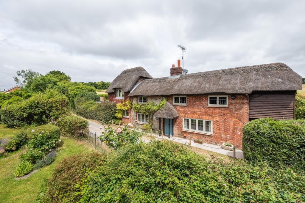 Main image of property: Baybridge Lane Owslebury SO21