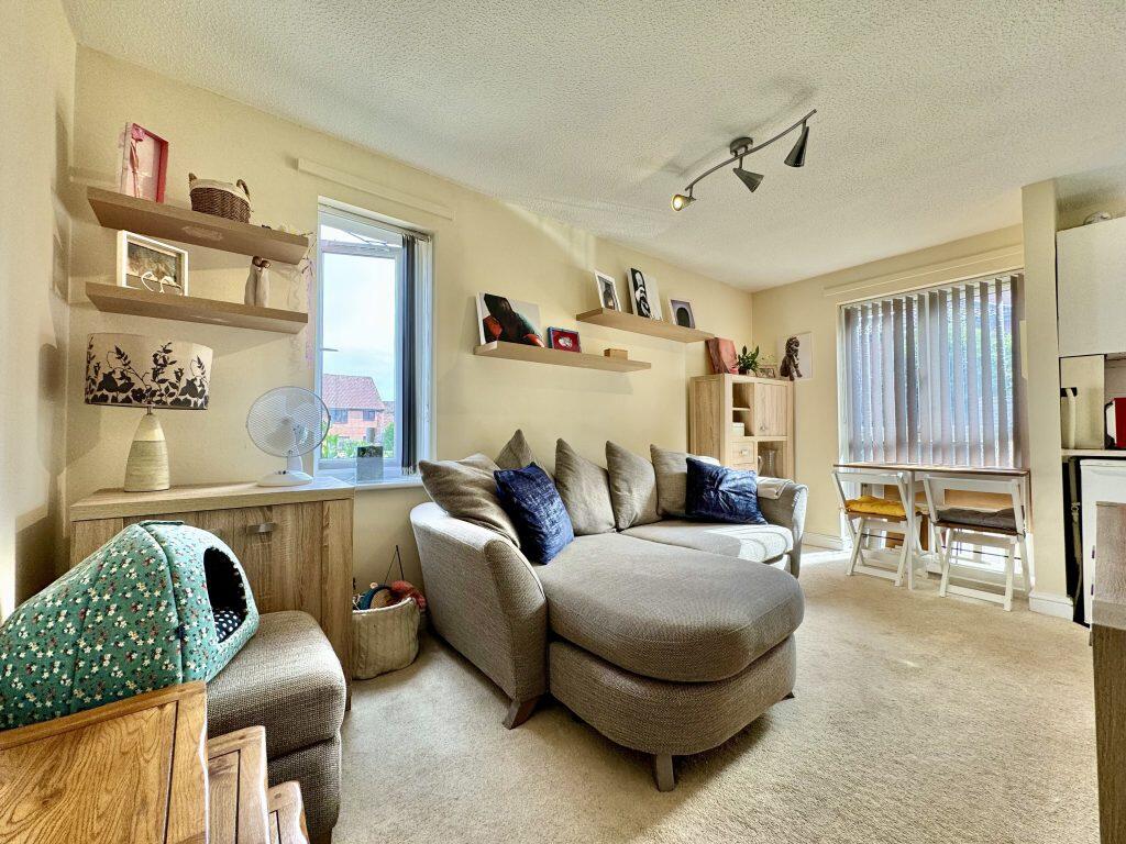 Additional image 2 of St Michaels Avenue, Yeovil, Somerset, BA21