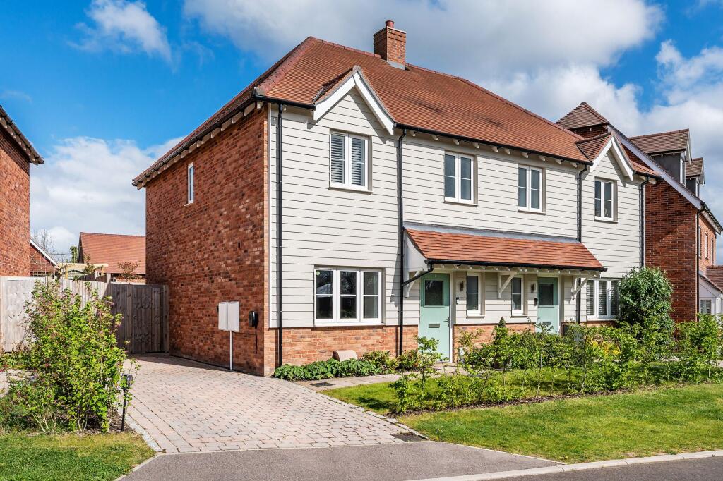 Main image of property: Homebush Green, Matfield, TN12