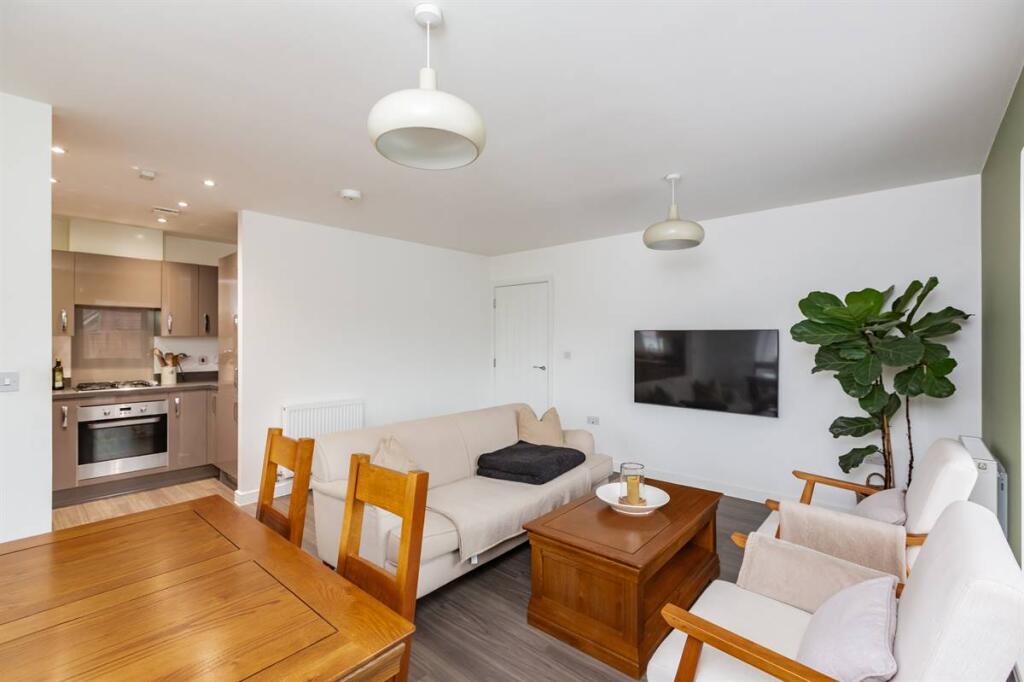 Apartment in Swale, Tylman Place, Faversham - View 4