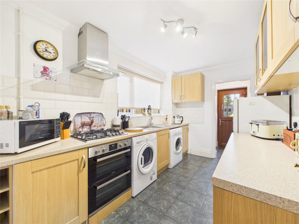 Droitwich Road, Fernhill Heath, Worcester, Worcestershire, WR3 photo 3