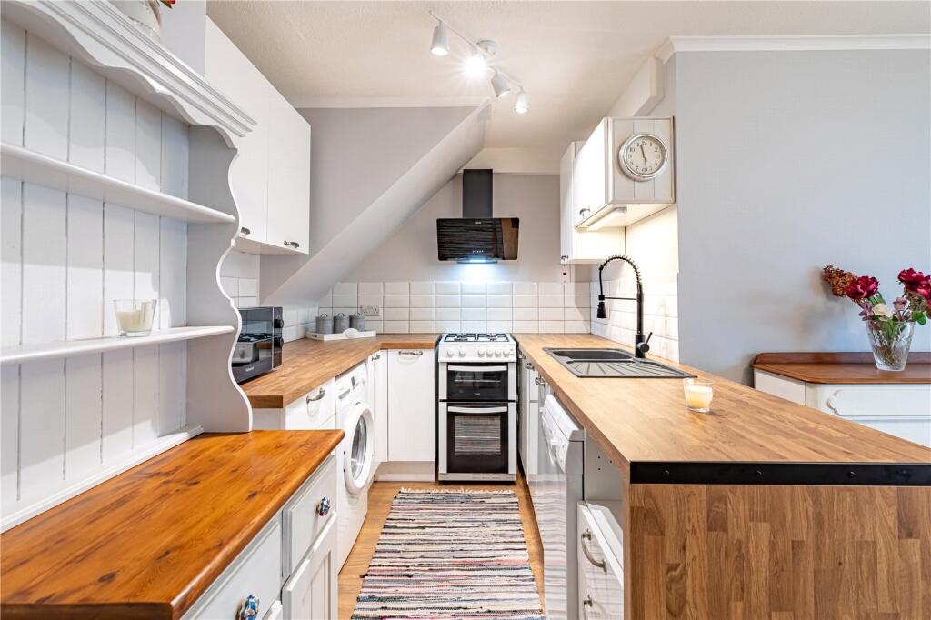 House in Newbury, Ham Marsh, Speenhamland - View 2
