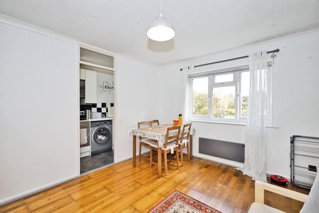 Additional image 4 of York Place, YEOVIL