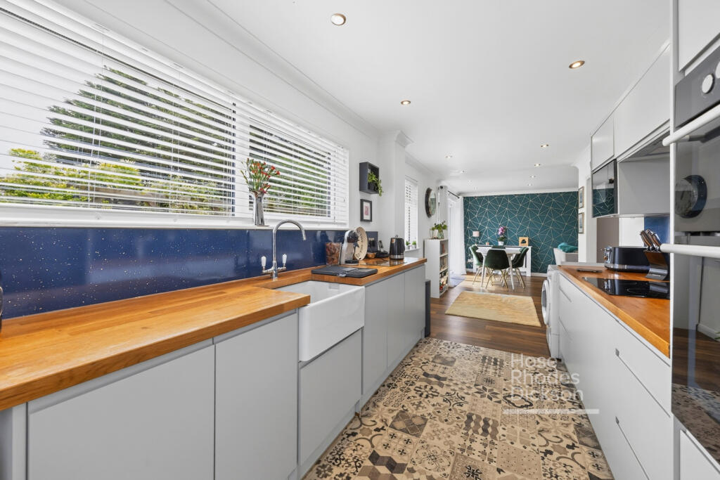 Caws Avenue, Seaview, Isle of Wight - View 3