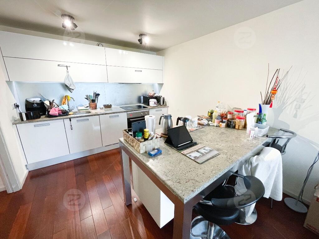 Apartment in Birmingham, Chinese Quarter, Digbeth - View 4