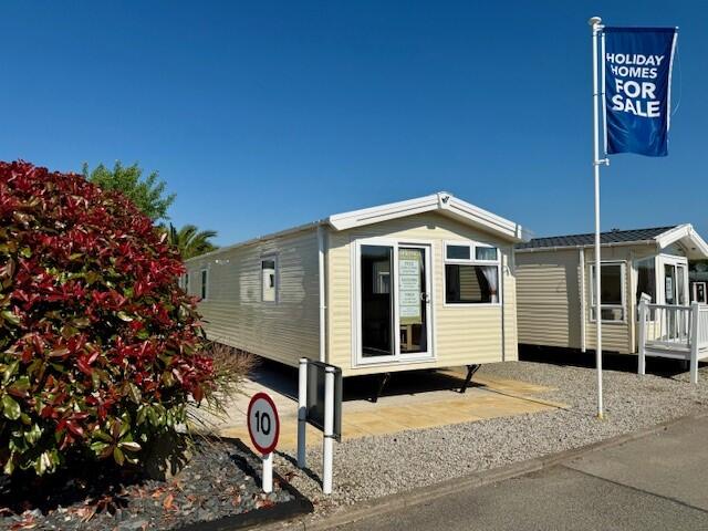 2-bed caravan on Rio, Par Beach, Par, Cornwall, PL24, £64,995