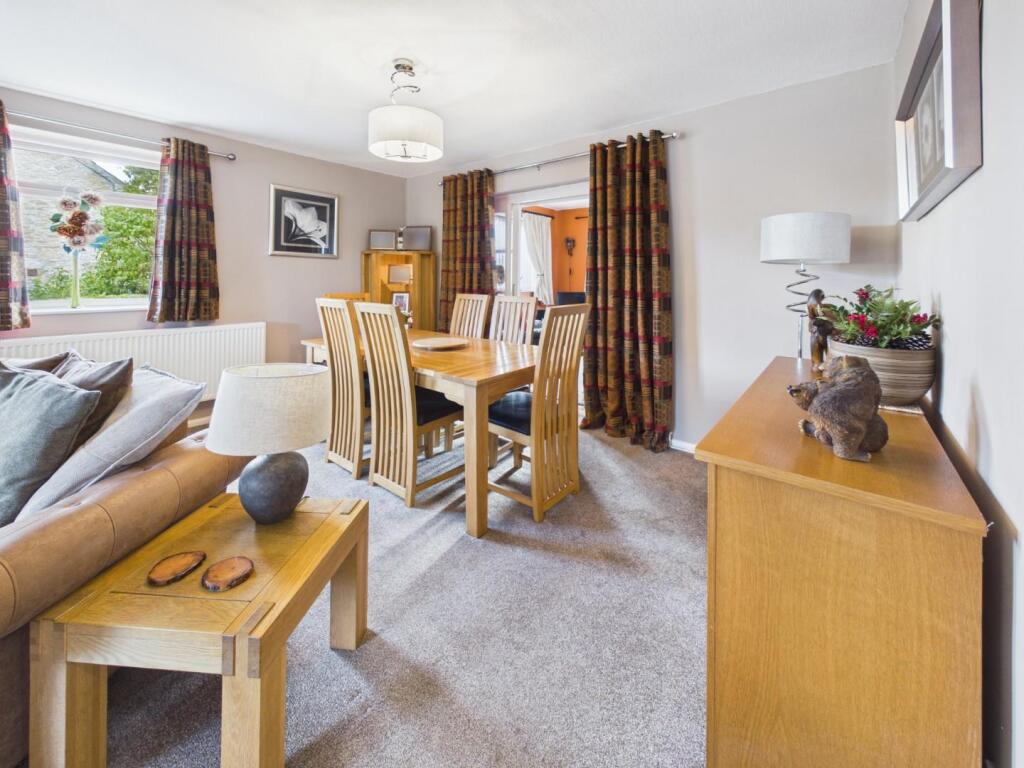 House in West Lindsey, Ingham - View 4