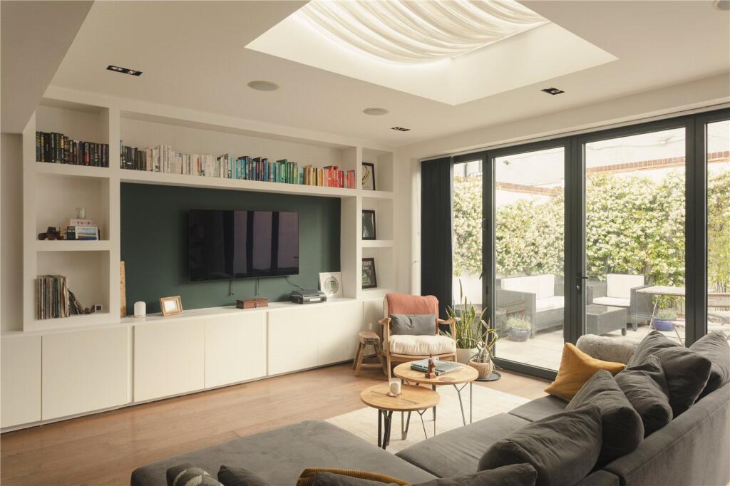 Apartment in London - View 4