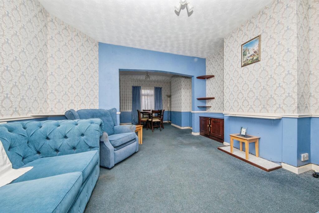 Waddesdon Road, HARWICH photo 5