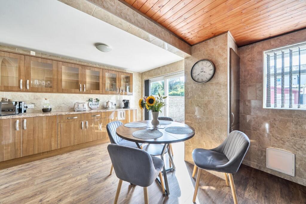 House in Portsmouth - View 2