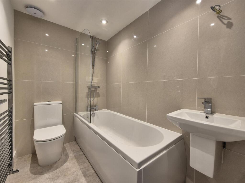 House in Stockport - View 4