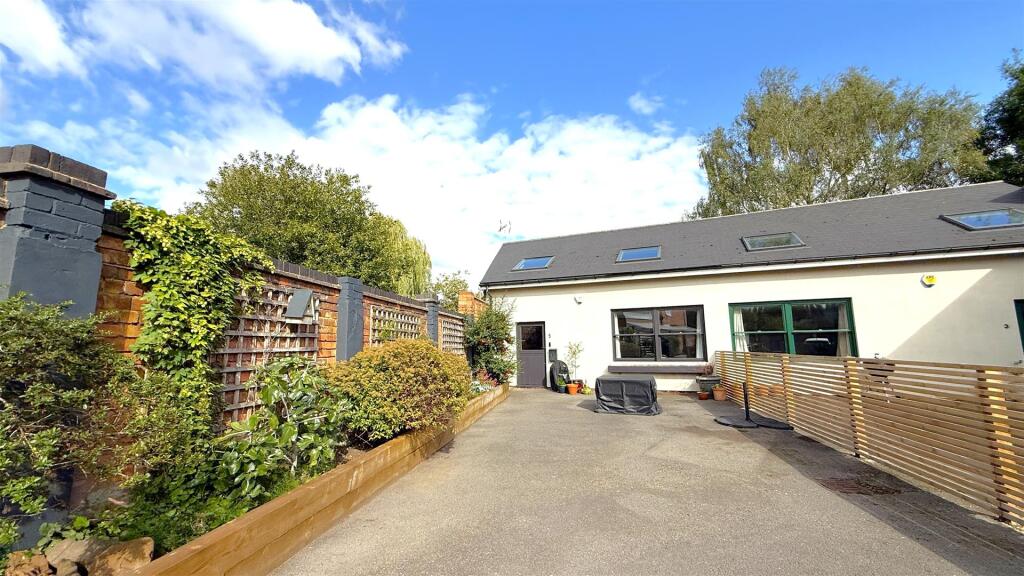 Main image of property: Cherington Road, Selly Park, Birmingham