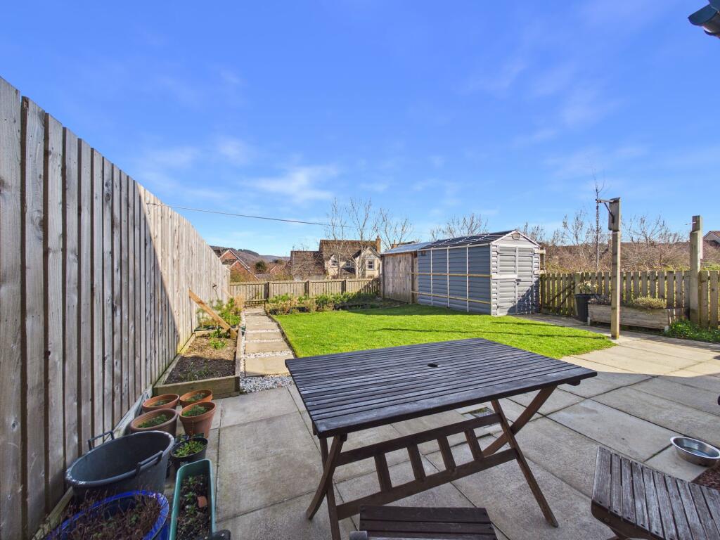 9 Manor Way, Peebles, EH45 9SR photo 4