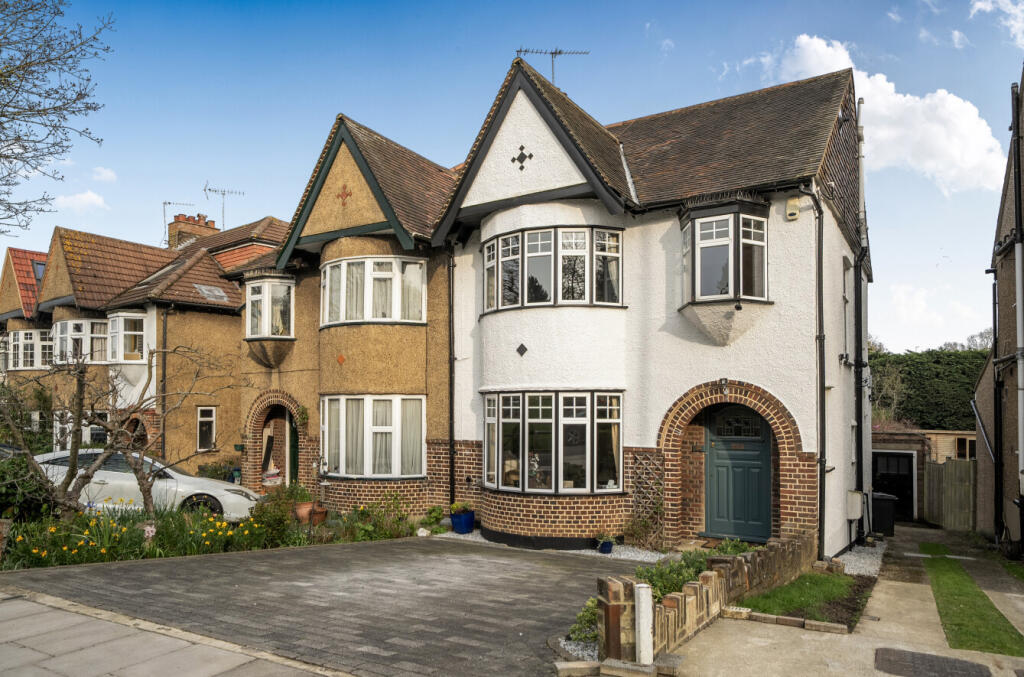 Main image of property: Meadway, Barnet, EN5