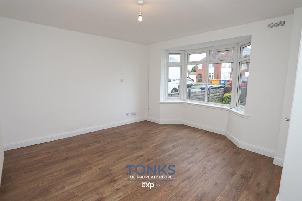 Hurst Green Road, Halesowen, B62 9PS - View 6