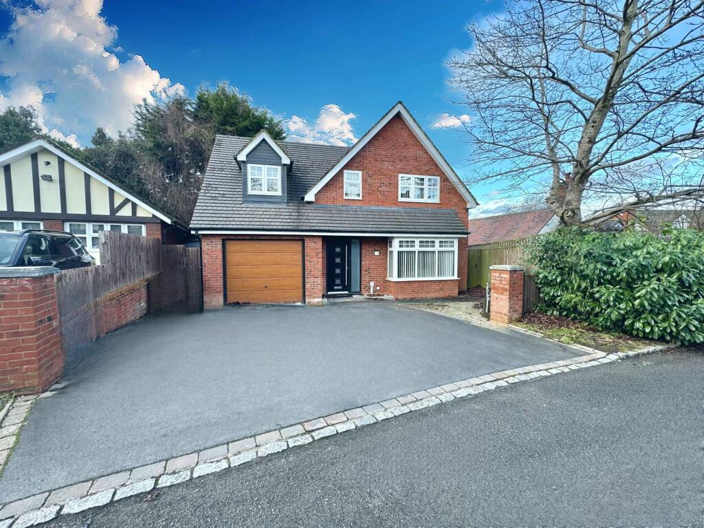 4-bed detached on Coleby Close, Coventry, CV4, £525,000