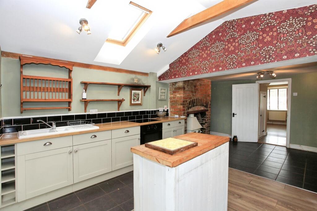 House in South Kesteven, Deeping St. James - View 4