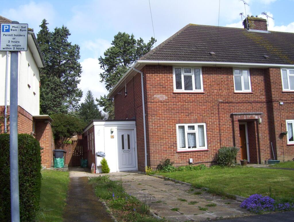 Main image of property: 36, Suffolk Road, Andover