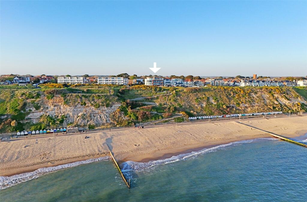 2-bed flat on Southbourne Overcliff Drive, Bournemouth, BH6, £799,000