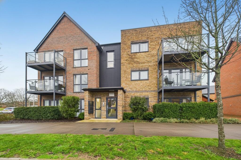 Main image of property: Princess Marina Drive, Arborfield Green, Berkshire, RG2