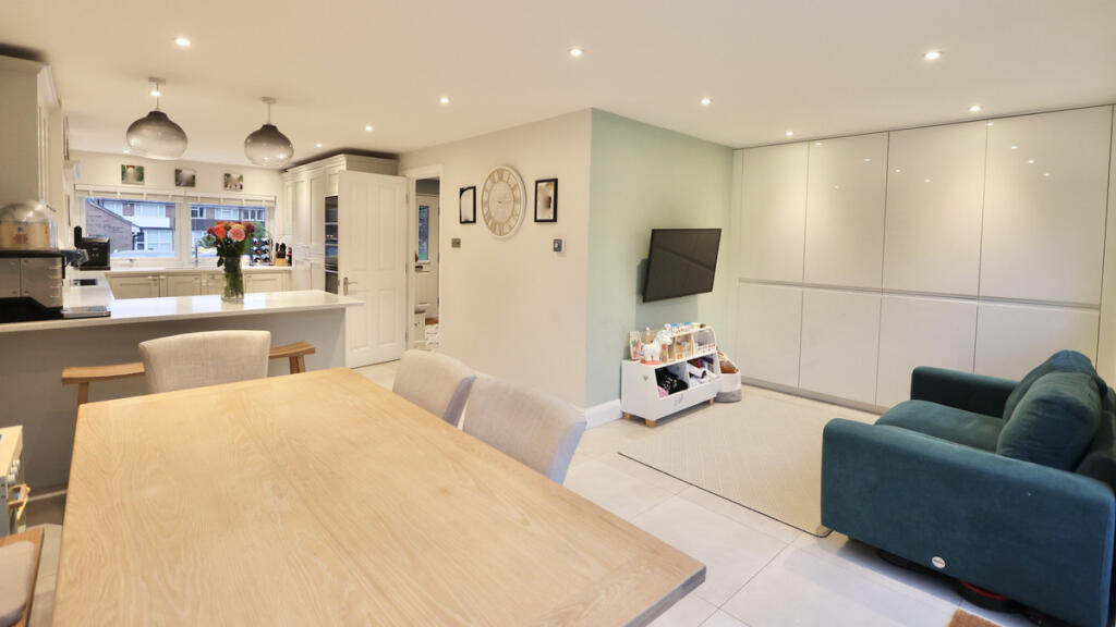 Main image of property: Trafford Close, Great Missenden, HP16