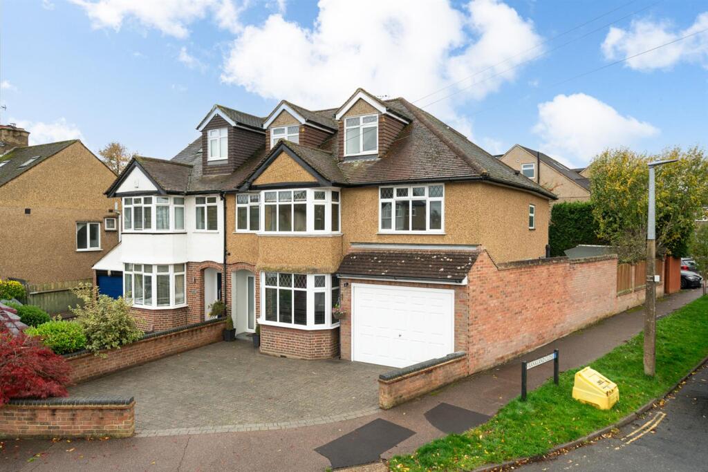 Main image of property: Harvey Road, Croxley Green, Rickmansworth